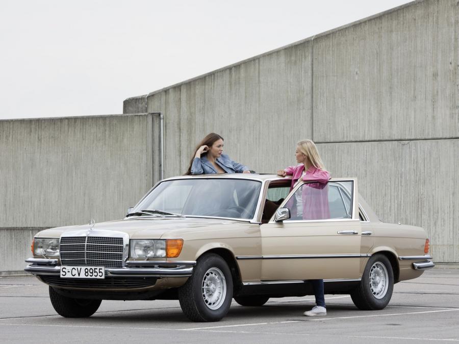  Mercedes-Benz 450 SEL 6.9 (W116) 1975 года  (фото 18 из 27)